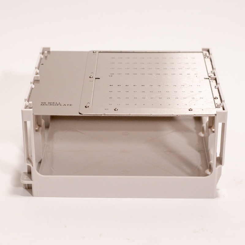 Foxy R1 / Foxy R2 Rack holds (2) 96-Well Microplates
