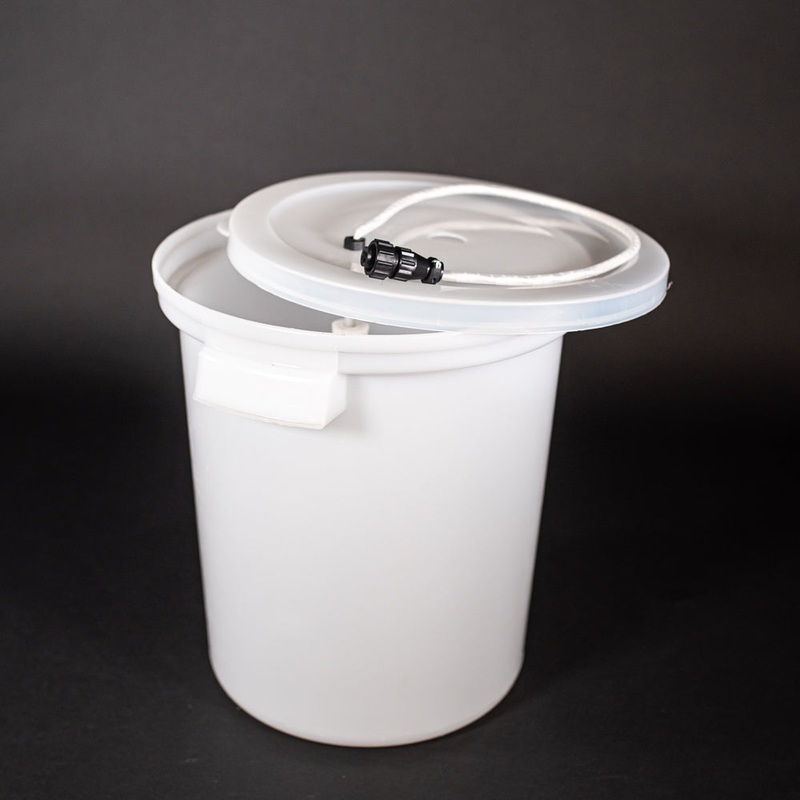 Pail-Type Container With Lid And Full Bottle Shutoff Switch For Refrigerated Vacuum (1 Round 5 Gallon)