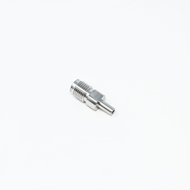 Bottom Luer Fitting
