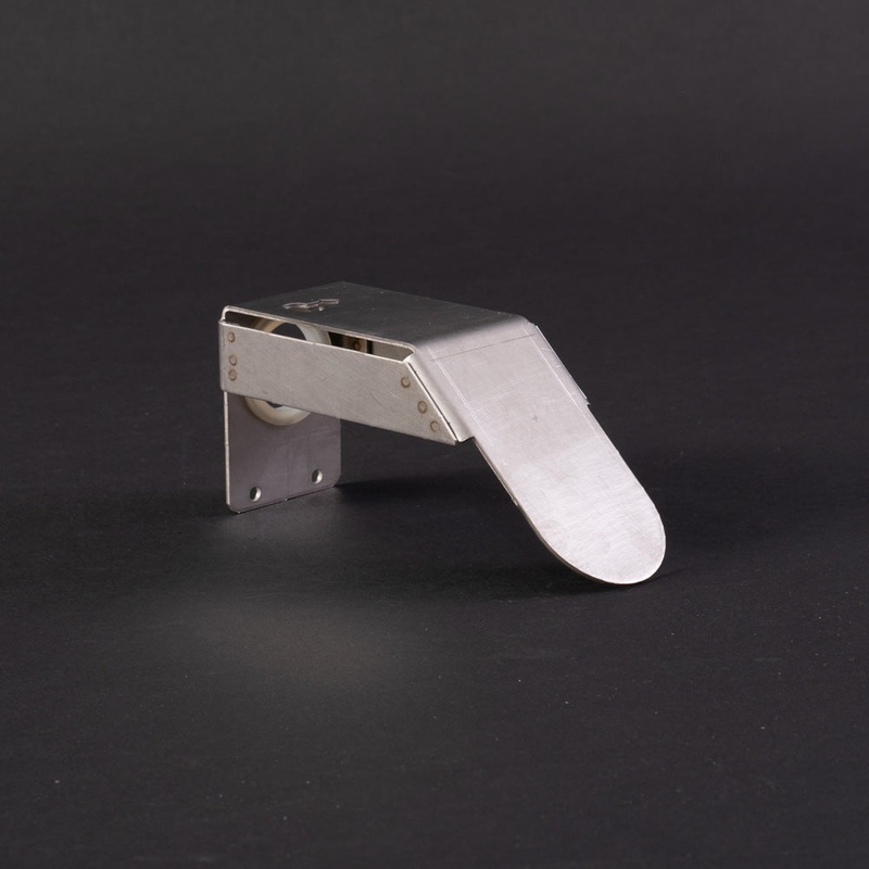 Horizontal Mounting Reflector Plate for 2110 Ultrasonic Sensor