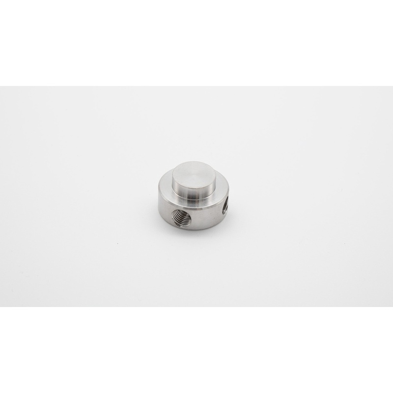 Tee for 1/8 Inch Tubing (3/8 Inch SSI Port)