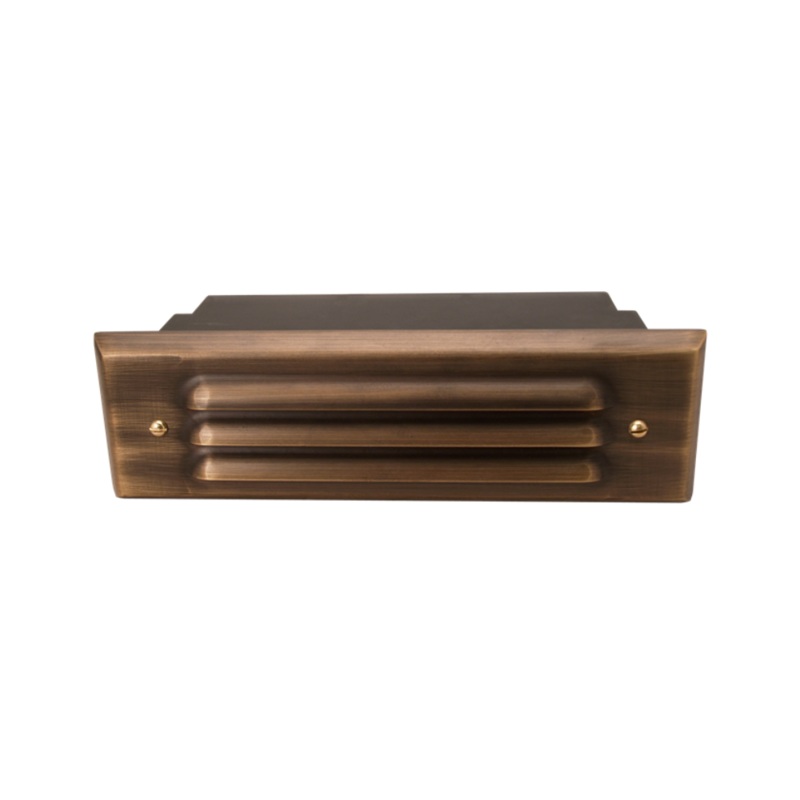 Unique – SV8L-12-L27 – Sovereign8 Louver Solid Brass Housing Weathered Brass 2W 3000K LED