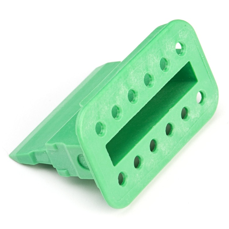 W12S-P012 – DT Series – Wedgelock for 12 Socket Plug – Enhanced, Green
